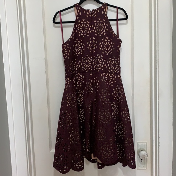 Gently used le chateau dress - Picture 5 of 6